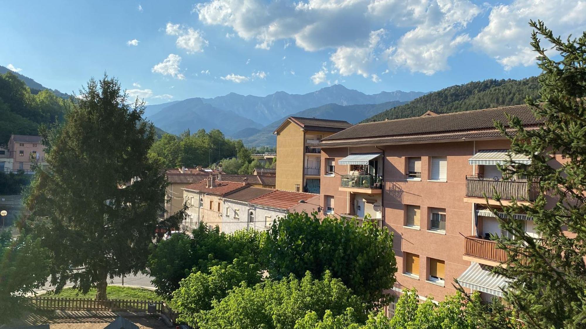 Apartamento Gold Cadi Guardiola de Berga Dış mekan fotoğraf